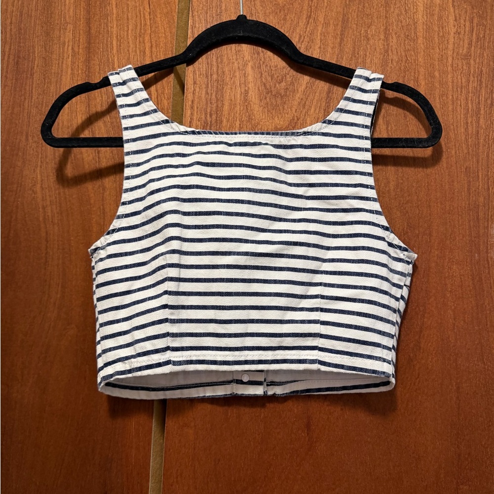 Top Shop Striped White Denim Button-Front Crop Top - Picture 3 of 4